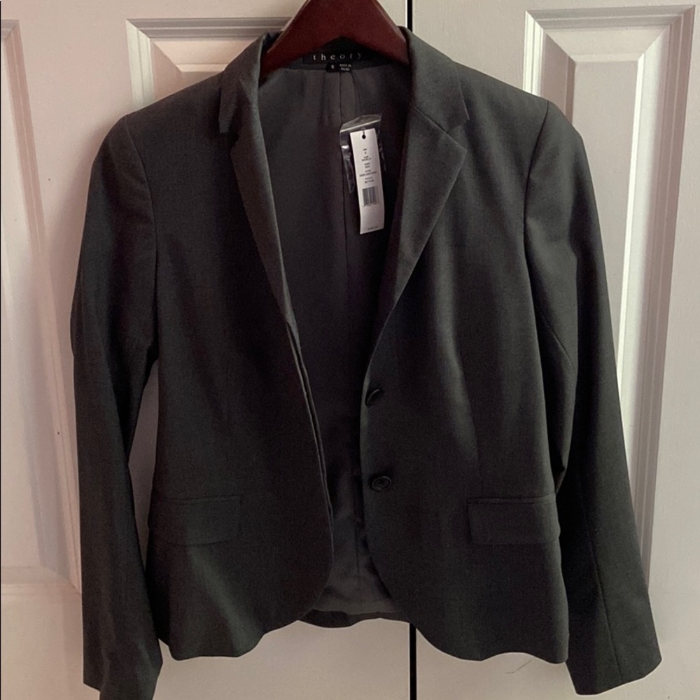 Theory Women’s dark gray blazer, Size 6, NWT